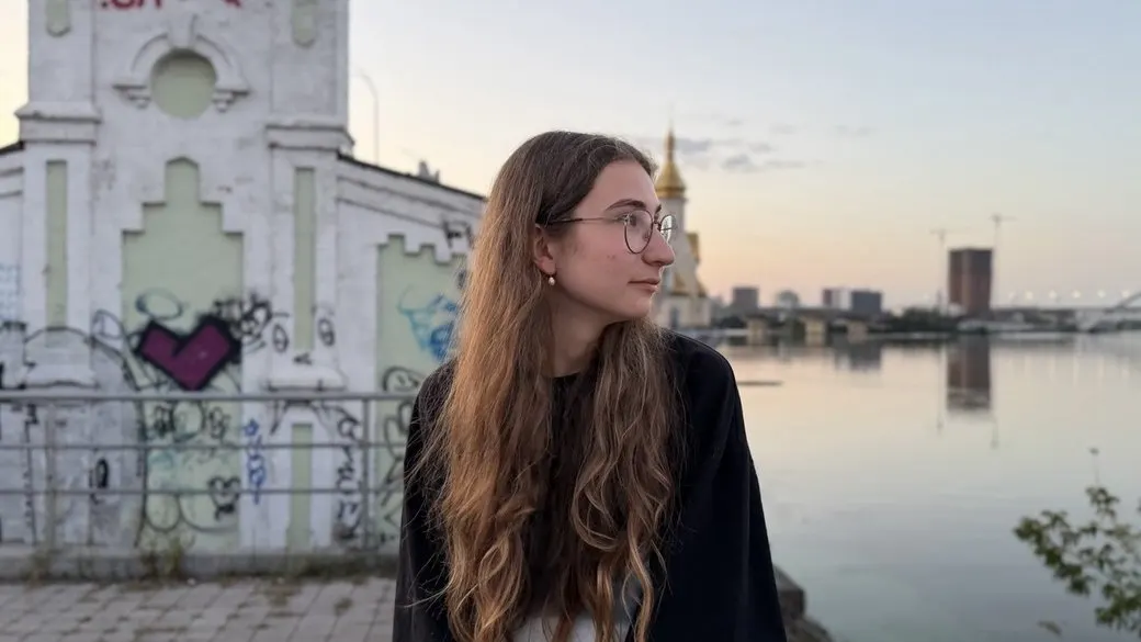 Історія 18-річної Дар'ї: з окупованого Криму до вільного Києва
