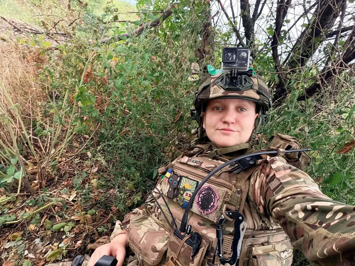 «Росіяни найбільше бояться, коли наш FPV за ними женеться»: історія 22-річної операторки дронів