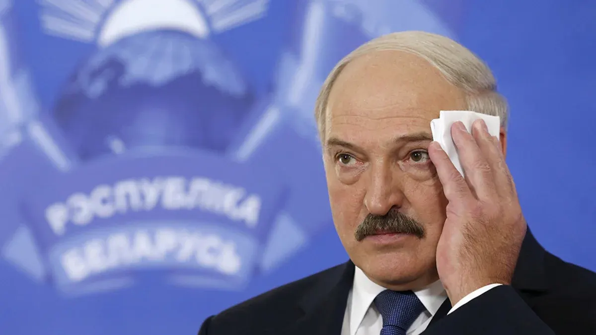 «Гостинна Білорусь»: Лукашенко привітав Україну з Днем Незалежності