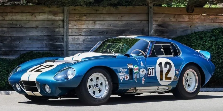 Легенда з молотка: Shelby Cobra Daytona пішла за $42,9 мільйона