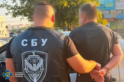 Війна проти спадщини: у РФ крадуть артефакти, а підлітків вербують у Telegram