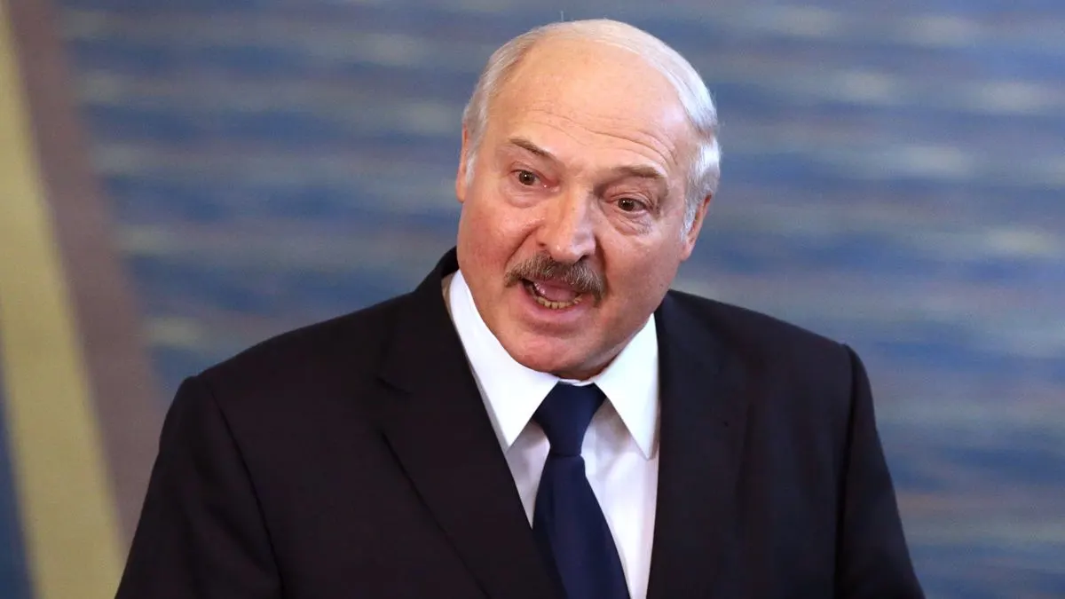 «Столітні традиції» і «братні народи»: Лукашенко привітав Україну з Днем Незалежності