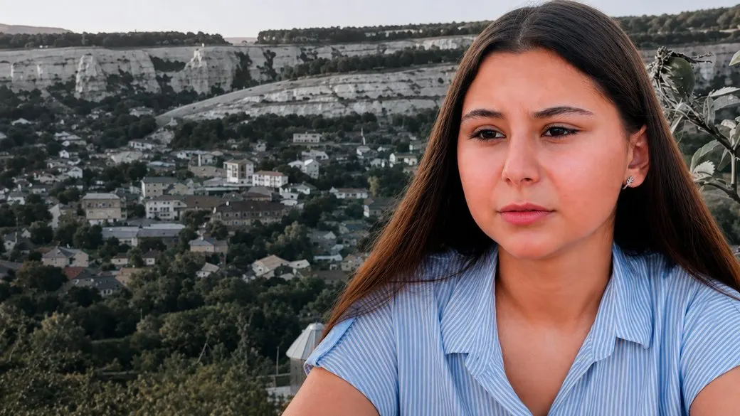 «Коли Крим повернеться — я одразу переїду»: історія 17-річної кримської татарки